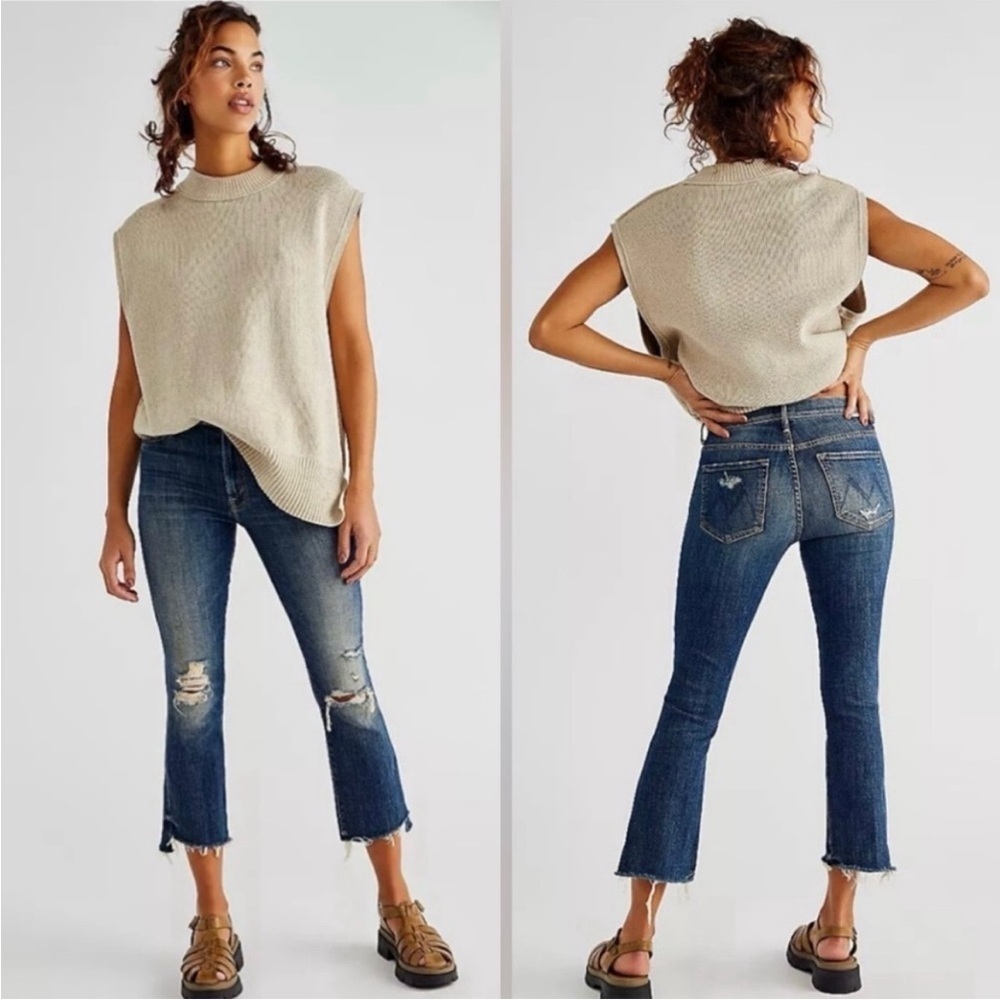 MOTHER The Insider Crop Step Fray in Wicked Wildflower Size 27 Medium Wash